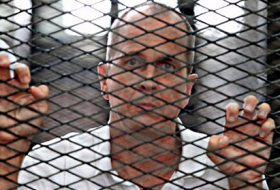 Al-Jazeera journalist Peter Greste deported from Egypt